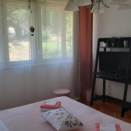 Apartman Iris Split Apartment ภายนอก รูปภาพ